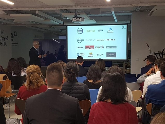 Las empresas tendrán que suministrar más información sobre factores ESG para atraer a los inversores institucionales