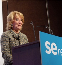 Esperanza Aguirre, Presidenta de la Comunidad de Madrid